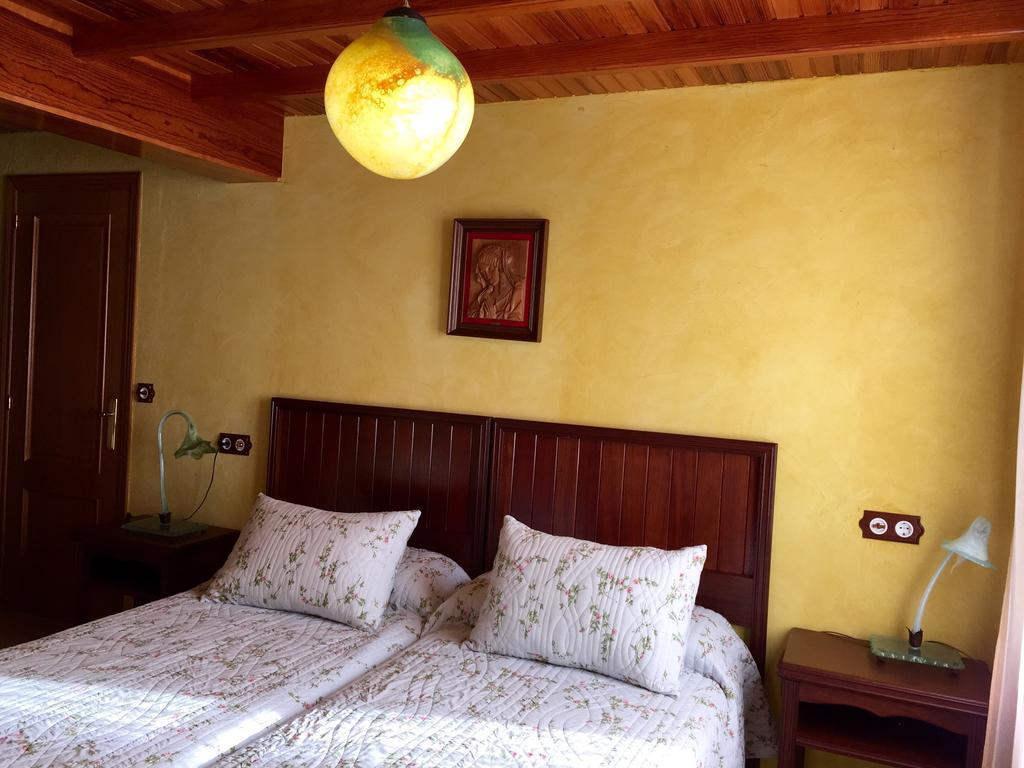 Apartamentos Rurales Casa Ron Coana Kültér fotó